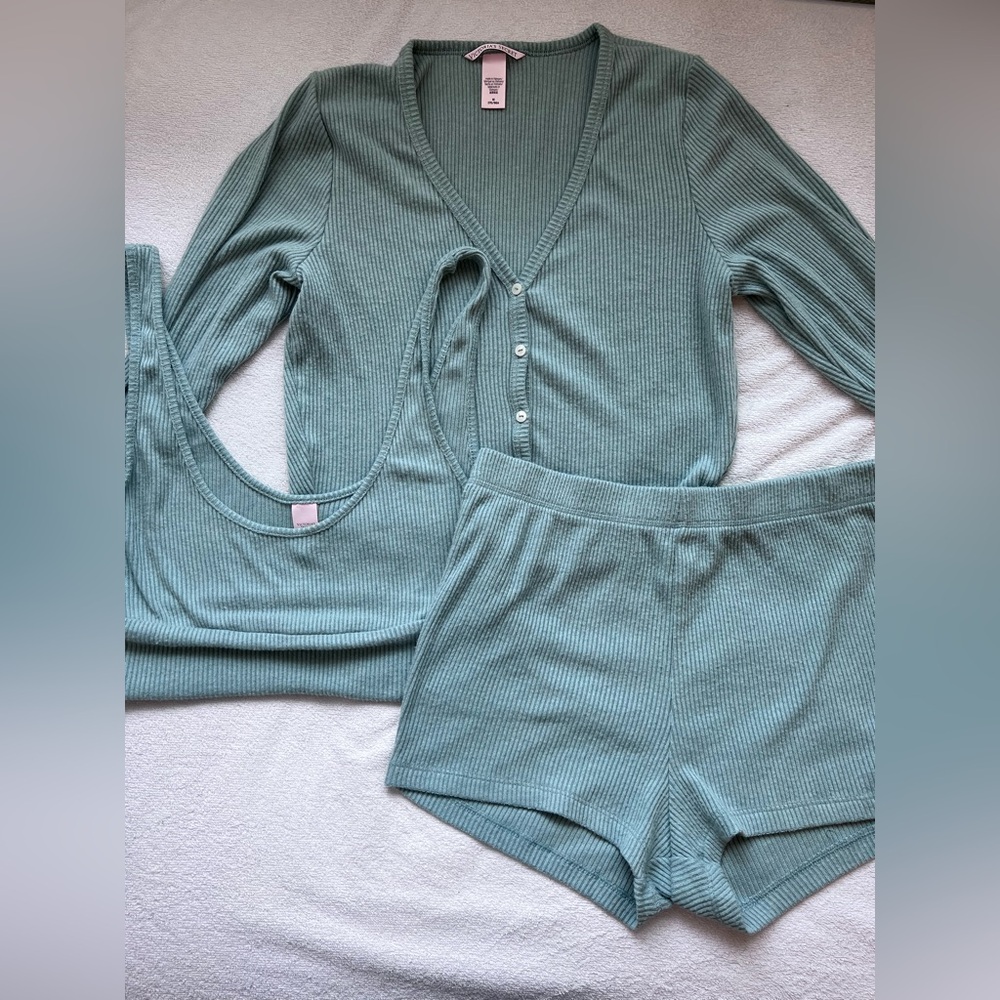 Victoria's Secret Ribbed Pajama Set in Teal